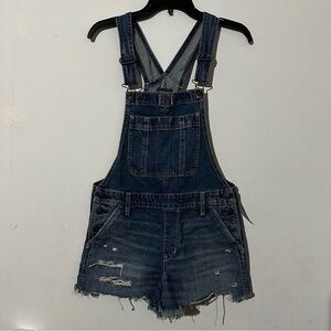 Abercrombie &Fitch Denim Distressed Overalls. Shorts. Denim. New.